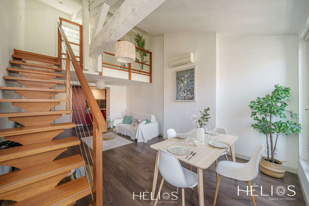 Appartement à MARSEILLE-2E