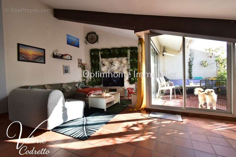 Appartement à HYERES