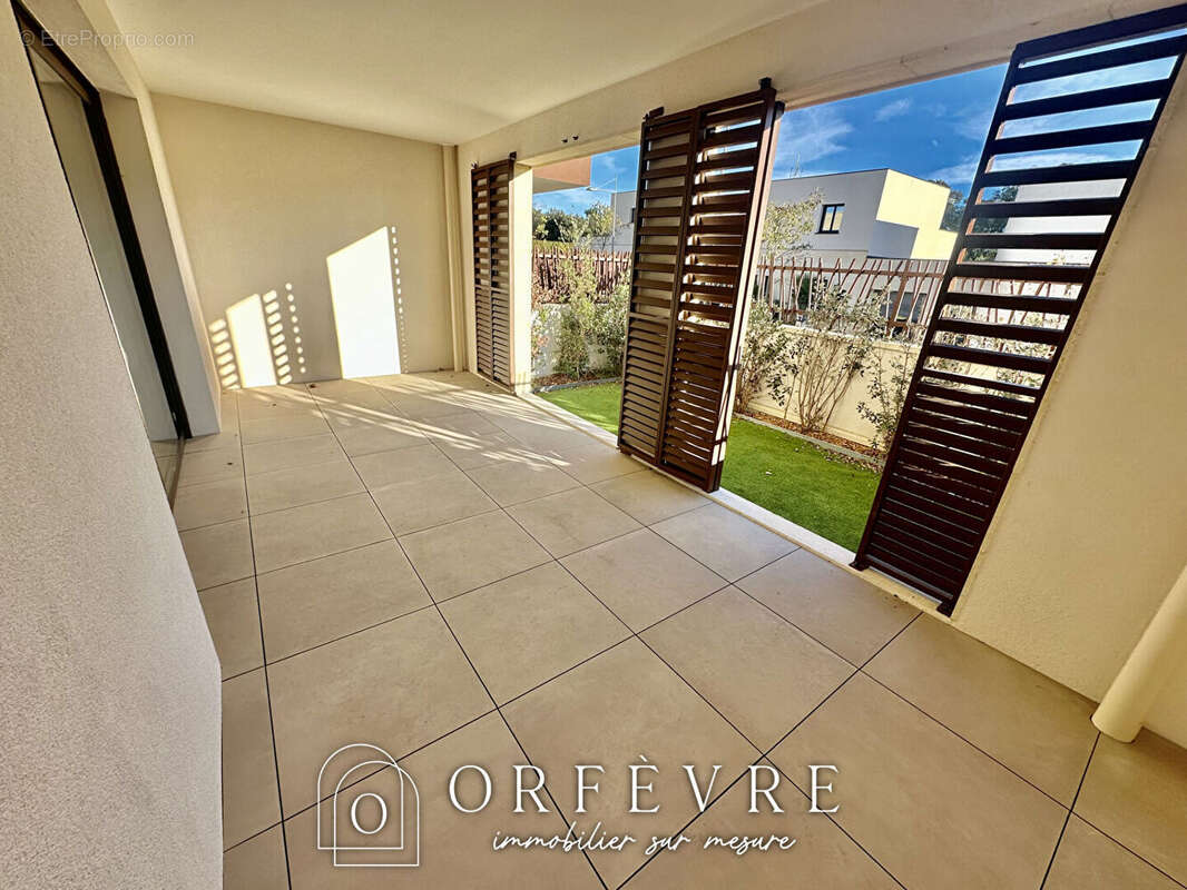 Appartement à CASTRIES