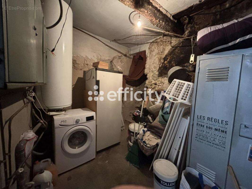 Maison à SAINT-GENIES-DE-FONTEDIT