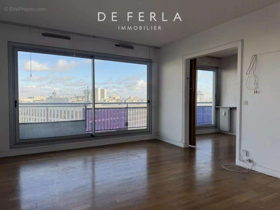 Appartement à PARIS-14E