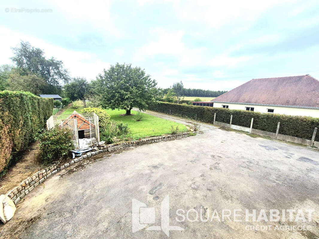Maison à IZEL-LES-HAMEAUX