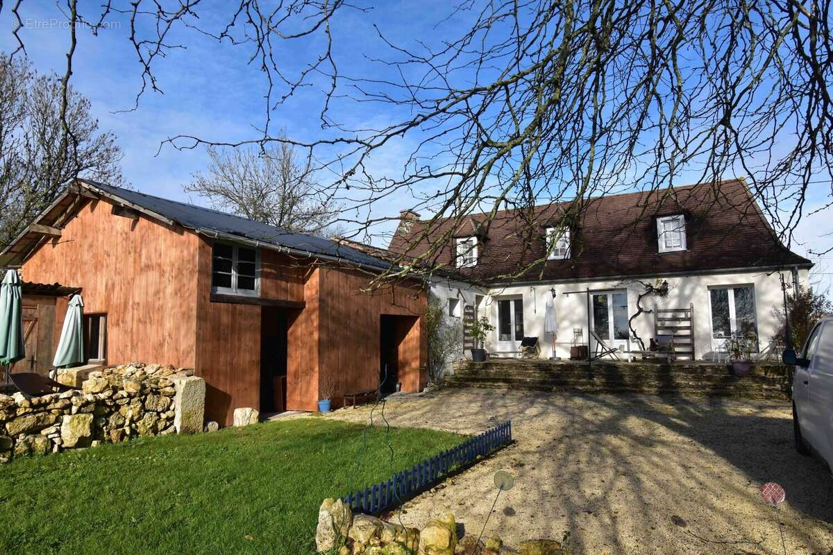 Maison à SAINT-LEON-D&#039;ISSIGEAC