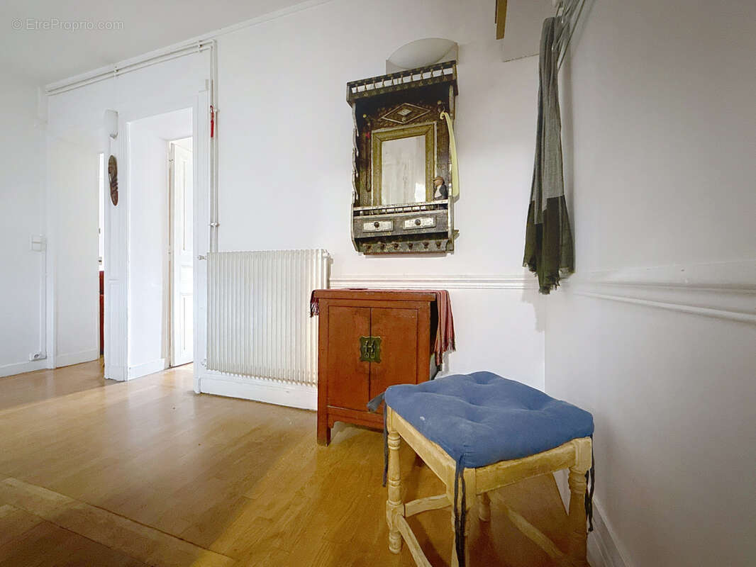 Appartement à PARIS-20E