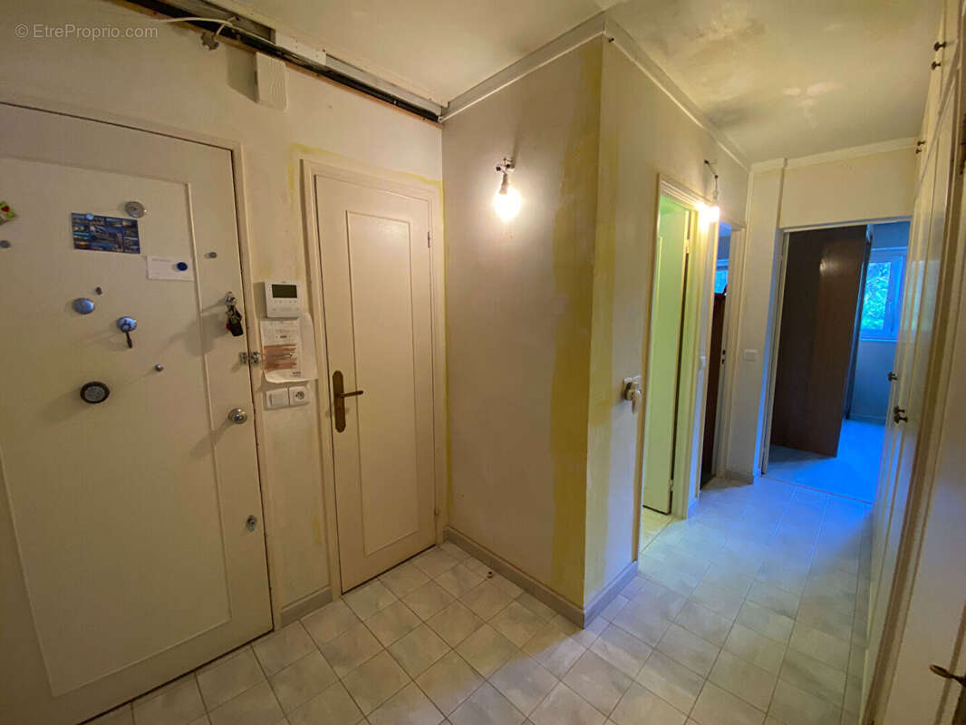 Appartement 4 pièces - 80 m² - photo 4