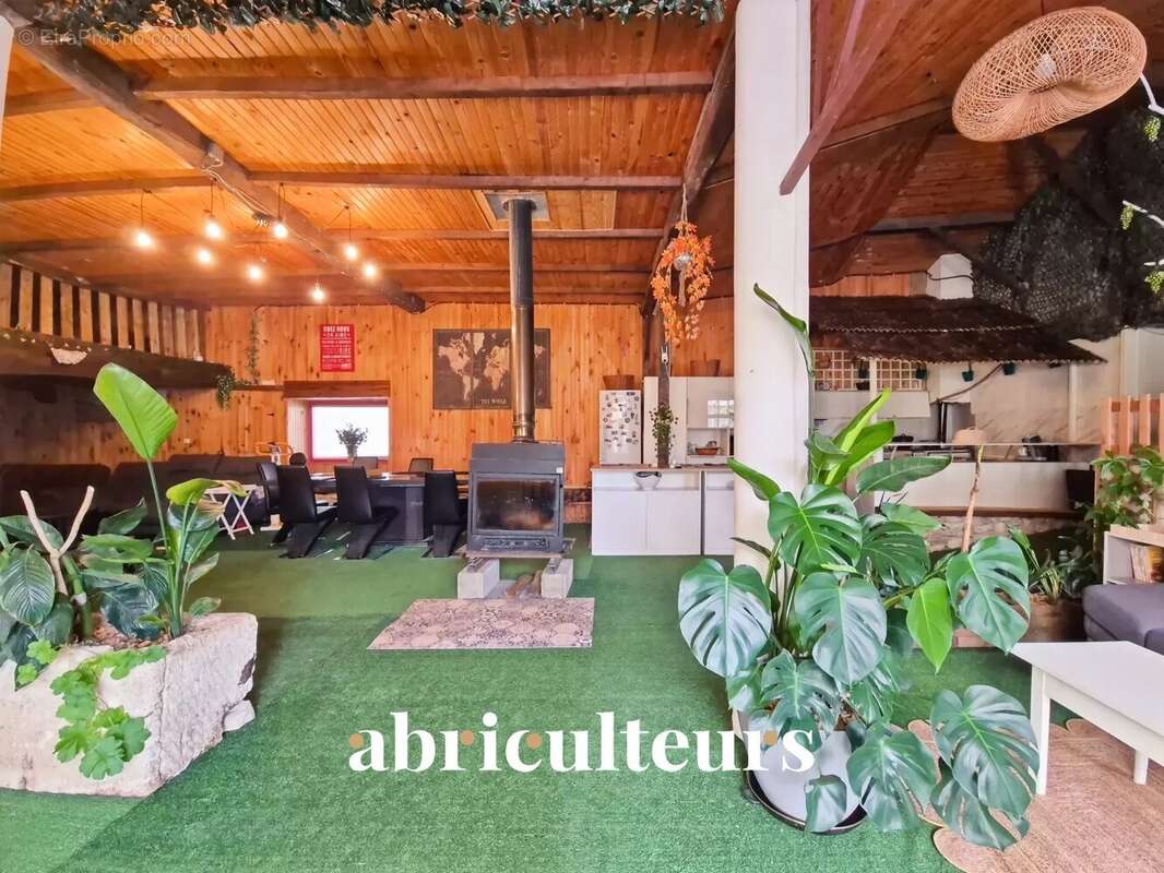 Maison à BRIE-SOUS-MATHA