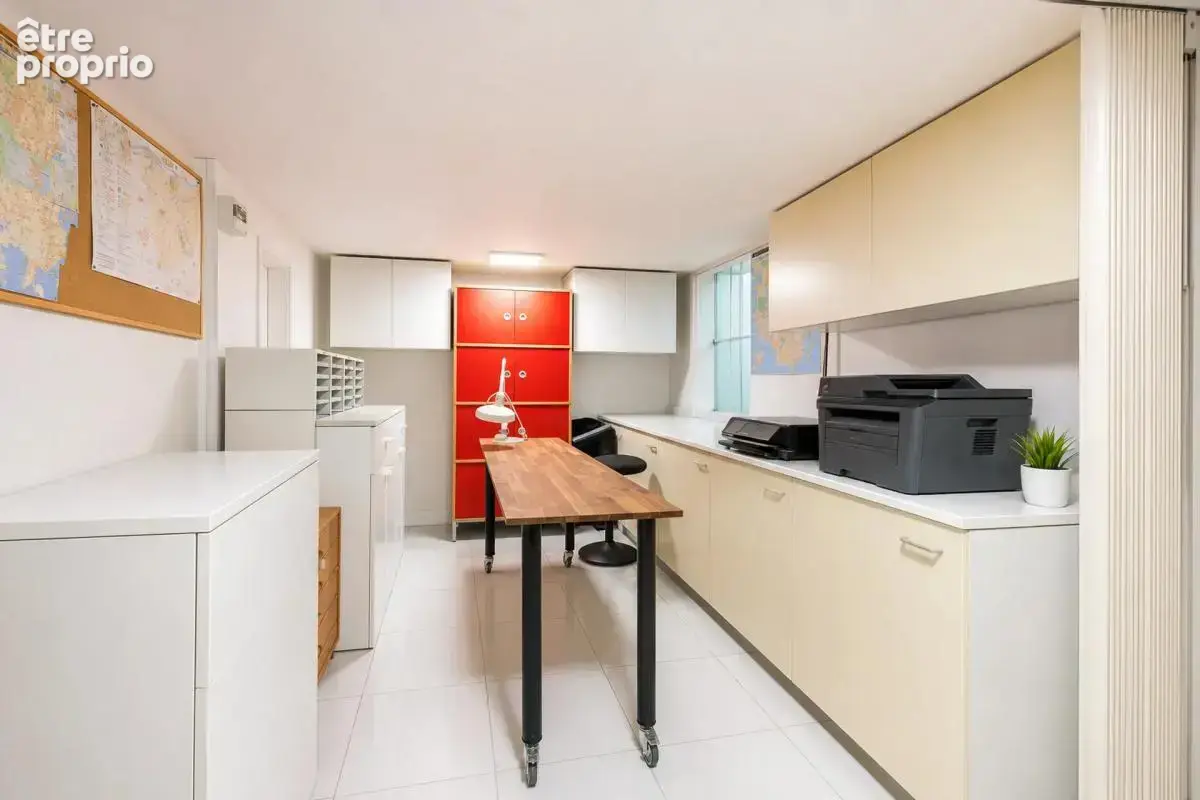 Maison de 234m² au sol à Nanterre Ville - photo 14