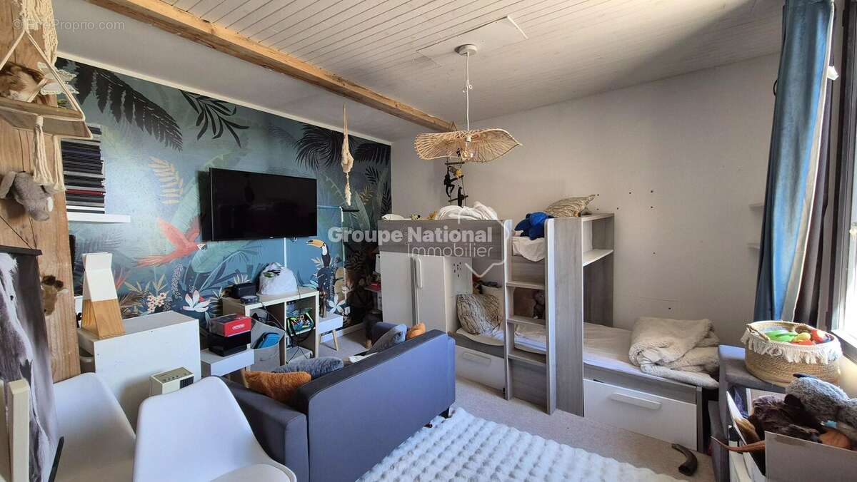 Courthezon - ensemble immobilier de 385 m² en campagne - photo 33