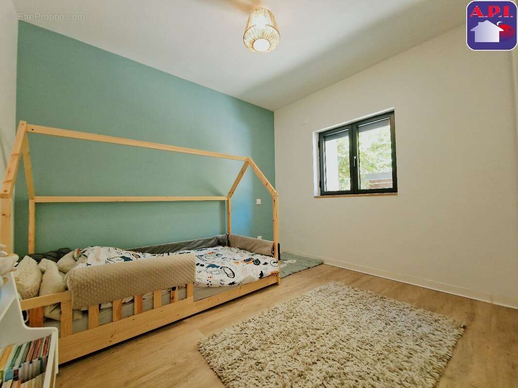 Maison 104 m² à Saurat  - photo 6