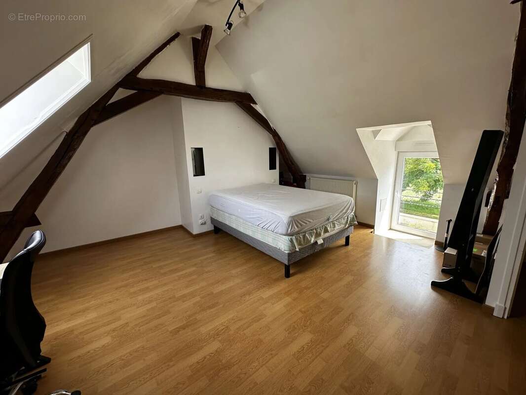 Exclusivite - longère restaurée - channay sur lathan - photo 4