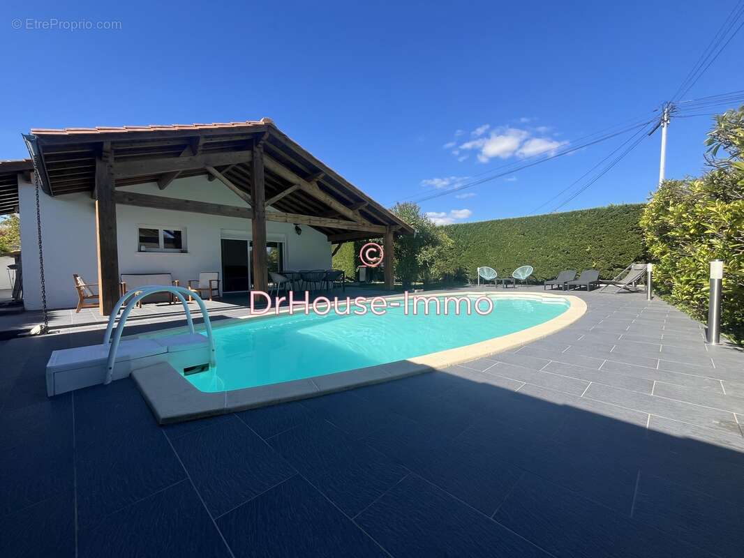 Maison à SAINT-LOUBES