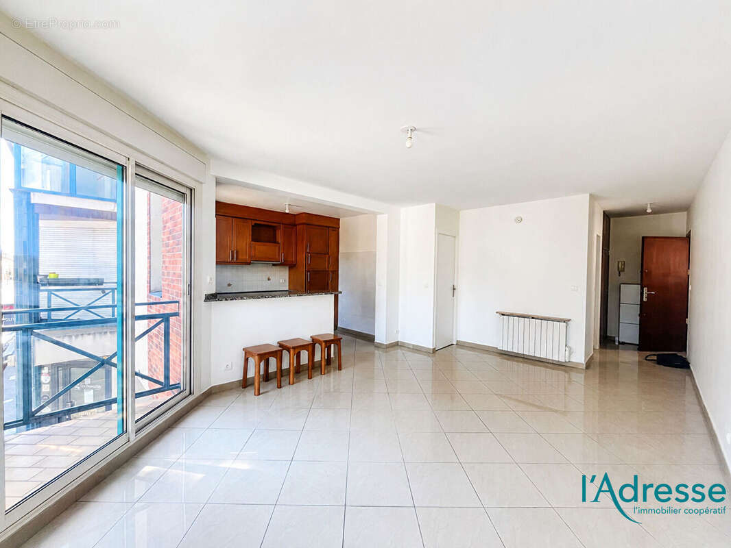 Appartement à CHILLY-MAZARIN