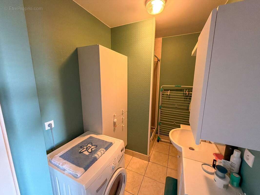 Appartement à LEERS