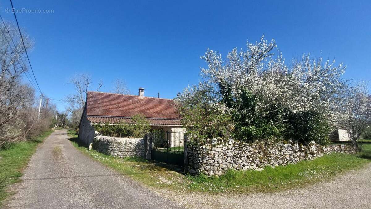 Maison à SAILLAC