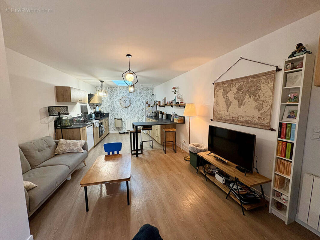 Appartement à LA CHAUSSEE-SAINT-VICTOR