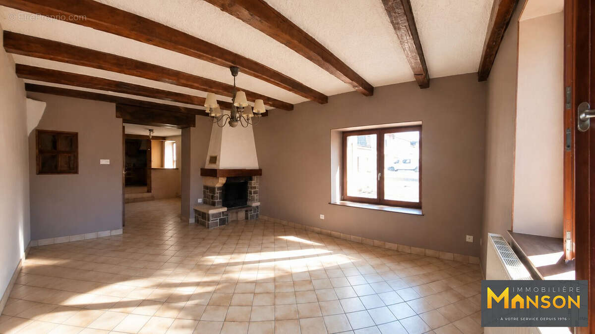 Maison 206 m² à Courbesseaux  - photo 4