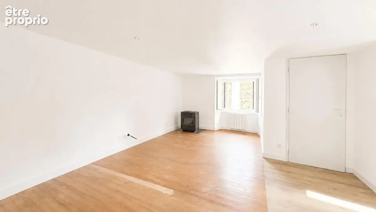 Maison de caractère rénovée avec garage et combles aménageables - photo 7