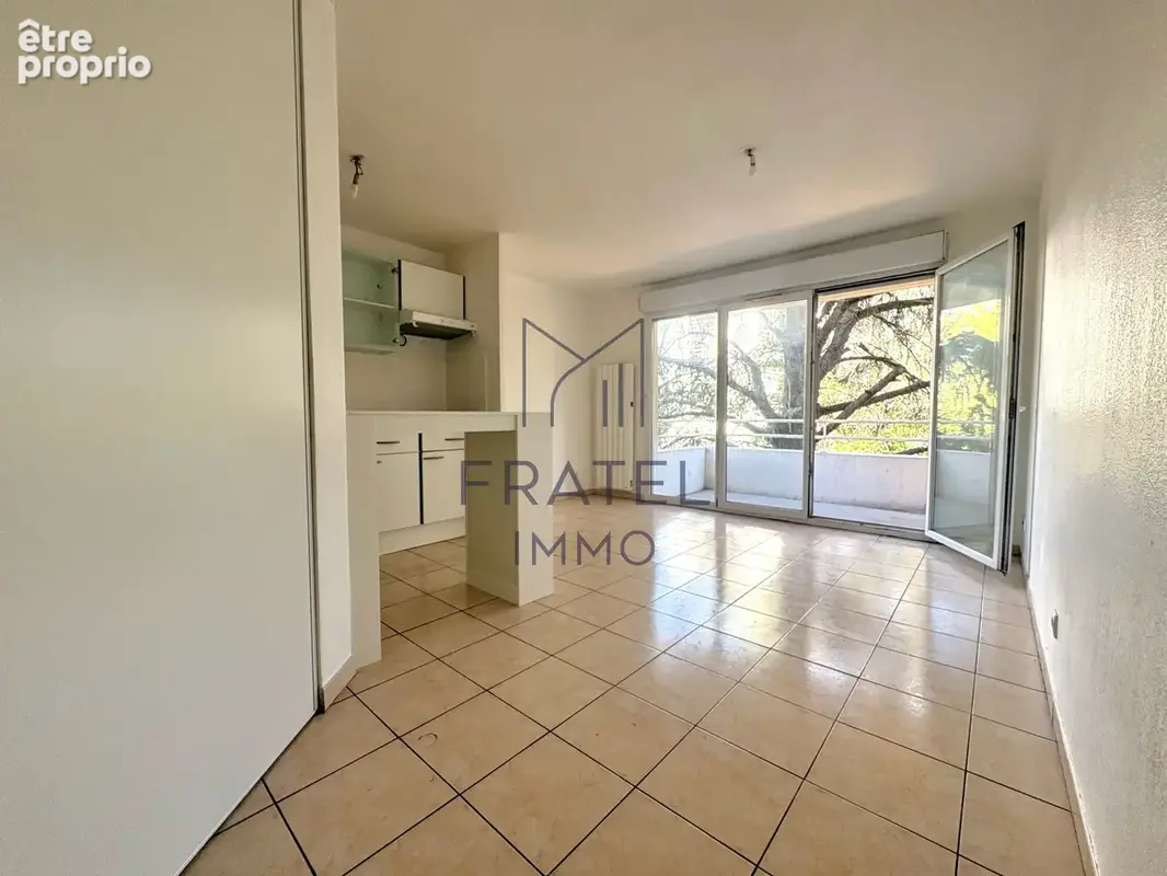 T2 avec terrasse sans vis-à-vis, résidence sécurisée avec piscine   Celleneuve - photo 3