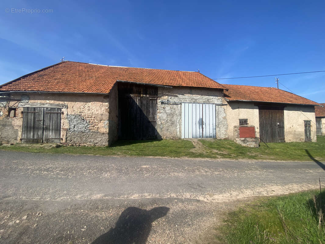 Autre à BARRAIS-BUSSOLLES