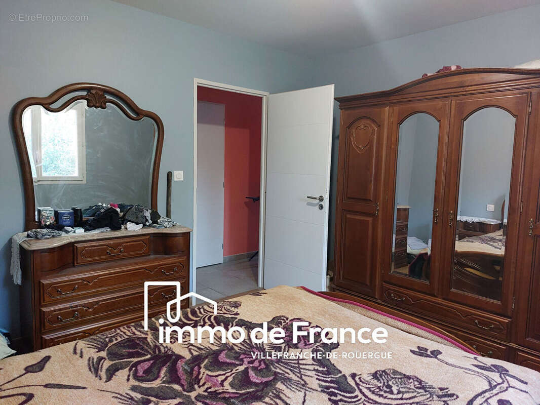 Maison Plain pied T5  de 120m² + garage 60m²- terrain 1000m² - photo 8