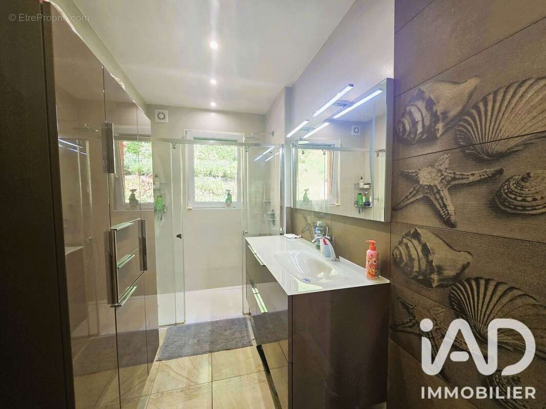 Maison 80 m² à Saulnes  - photo 7