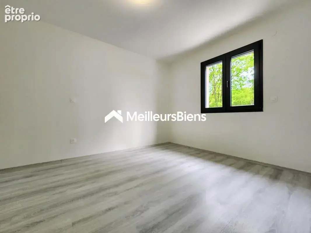 Maison contemporaine 148 m² au sol (env. 130 m² habitables)  DPE A  Jamais habitée  3 chambres  Terrasse 55 m²  Garage - photo 10