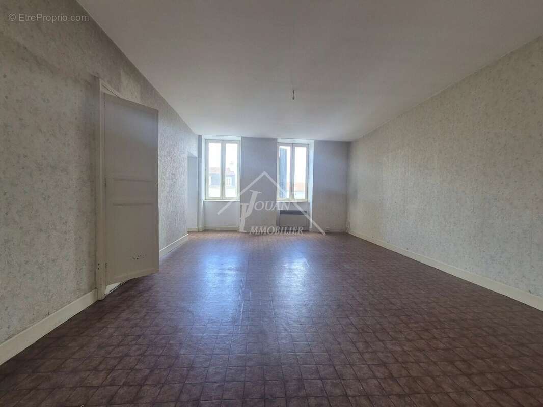 Appartement à GANNAT