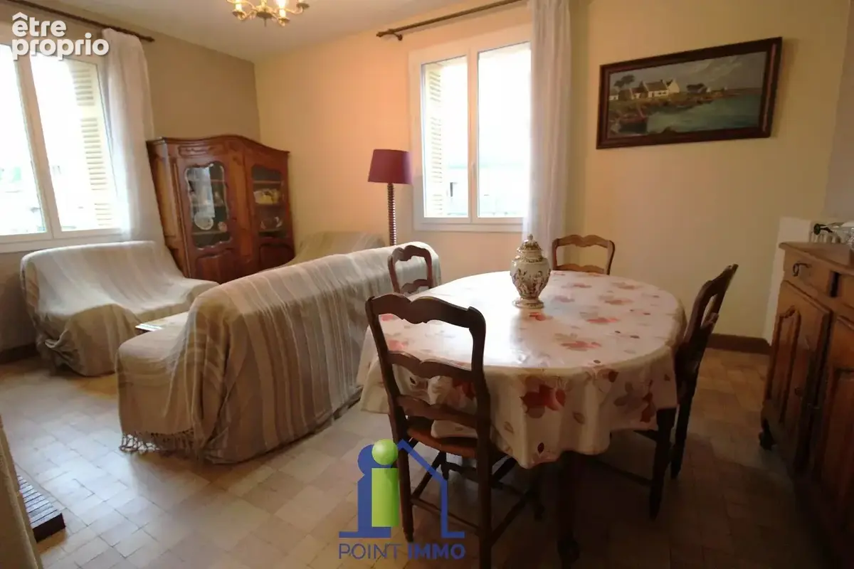 Appartement T3 avec balcons secteur Hôtel de Ville - 13002 Marseille - photo 3