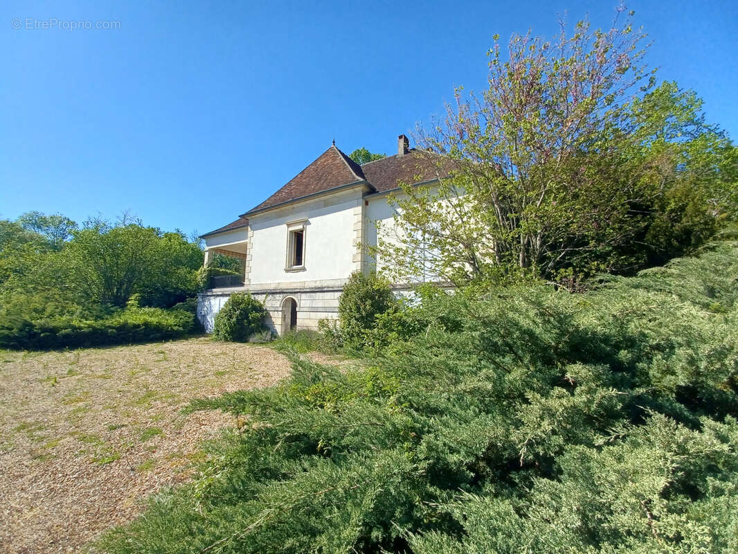 Maison à LA MARCHE