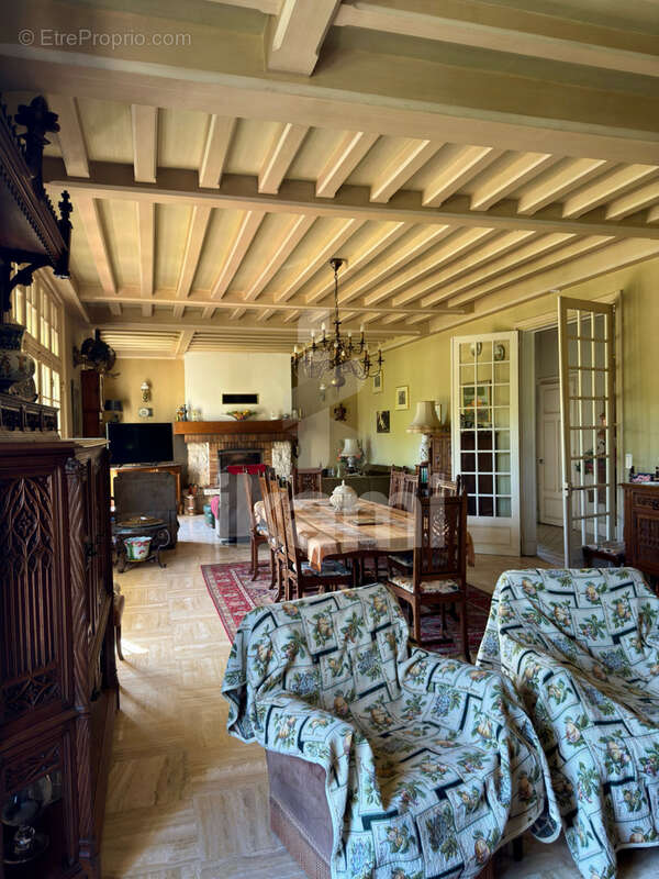 Propriété d'exception avec étang et dépendances - photo 2