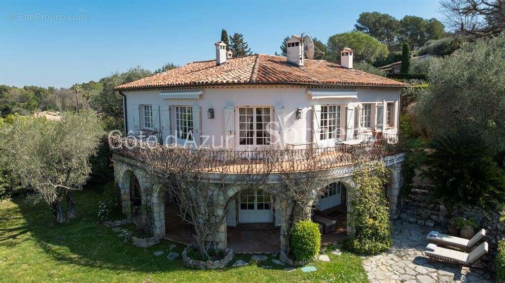 Mougins villa 172 m² vue panoramique à pied village avec piscine - photo 3