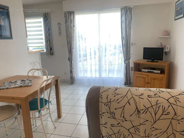 Appartement à VAUX-SUR-MER