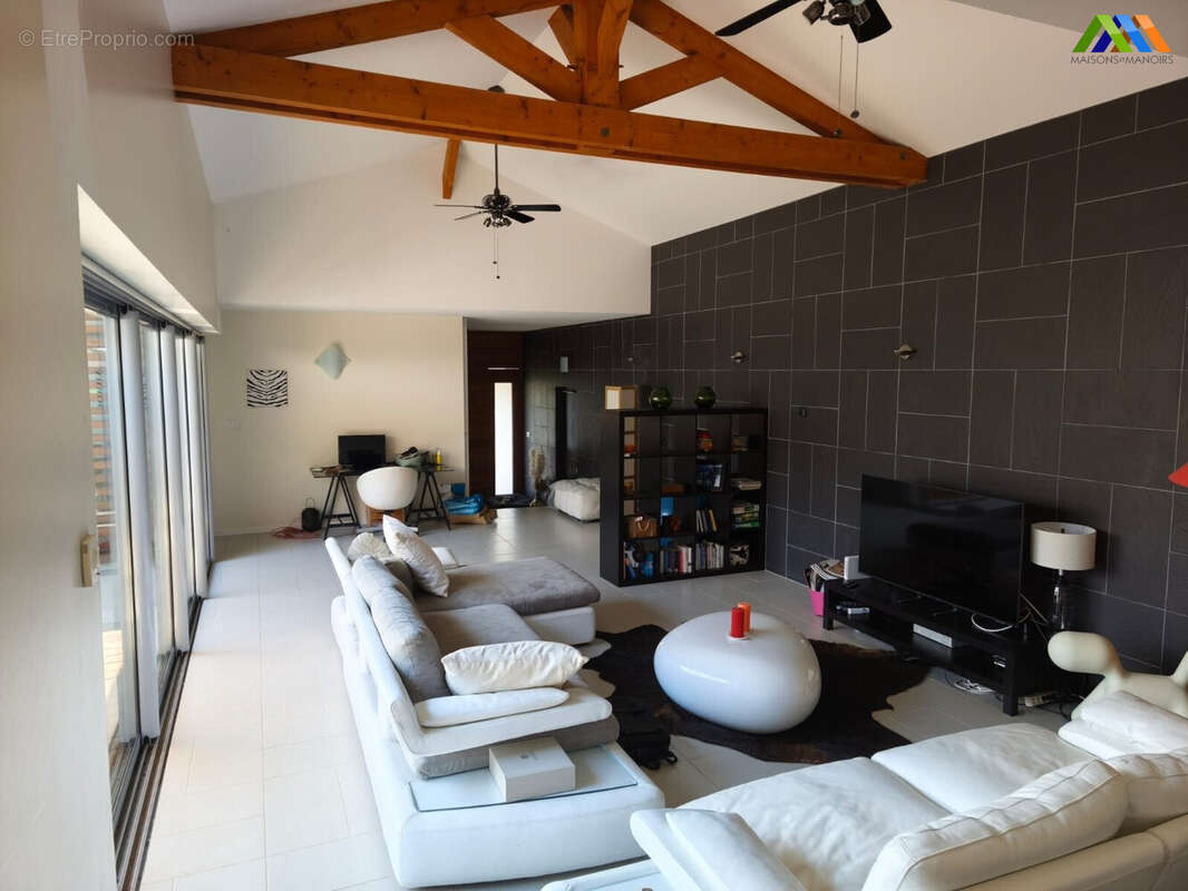 Maison 220 m² à Rabastens-De-Bigorre  - photo 8