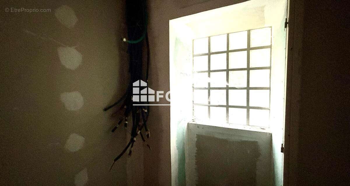 Appartement à LAVAUSSEAU