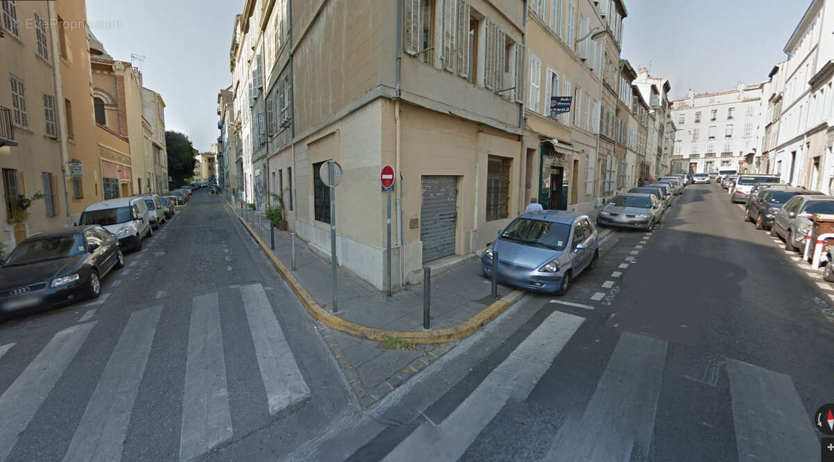 Commerce à MARSEILLE-6E