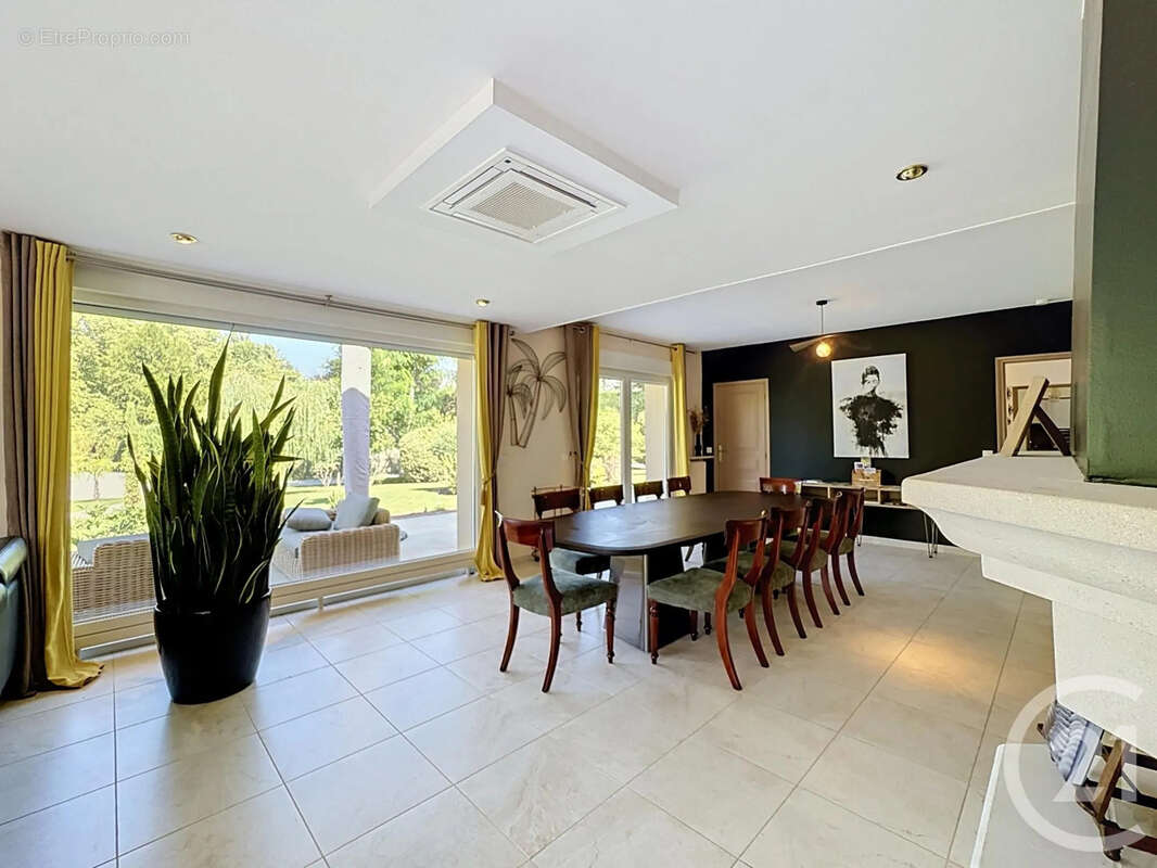 Maison 348 m² à Samoreau  - photo 12