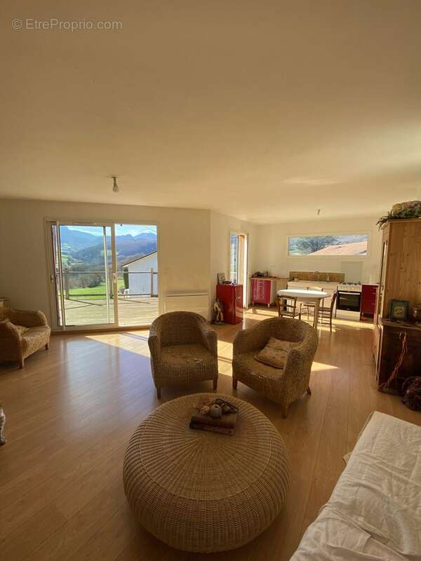 Maison à ORIOL-EN-ROYANS