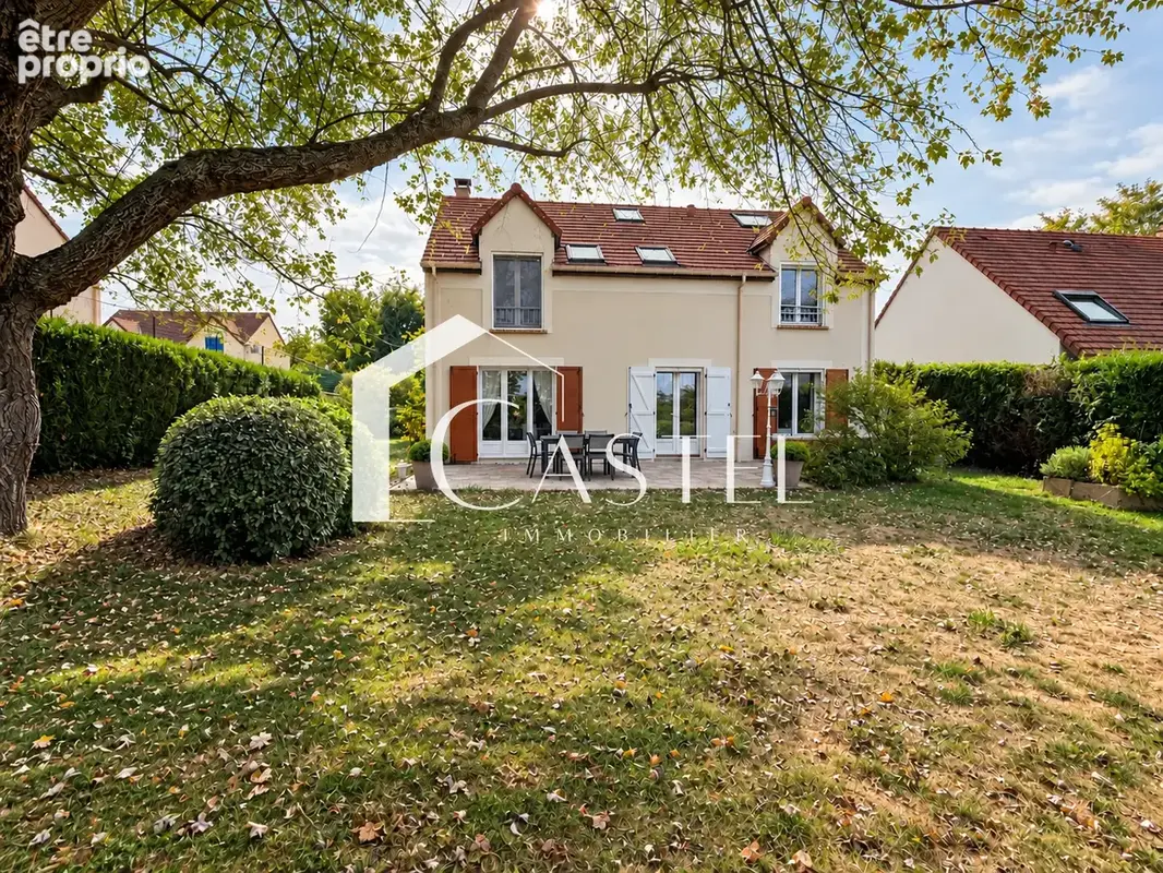 Maison à MORAINVILLIERS
