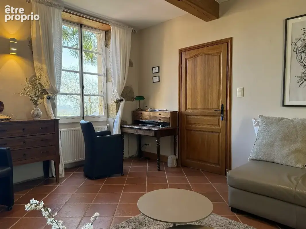 Belle maison de campagne avec piscine et vues - photo 11