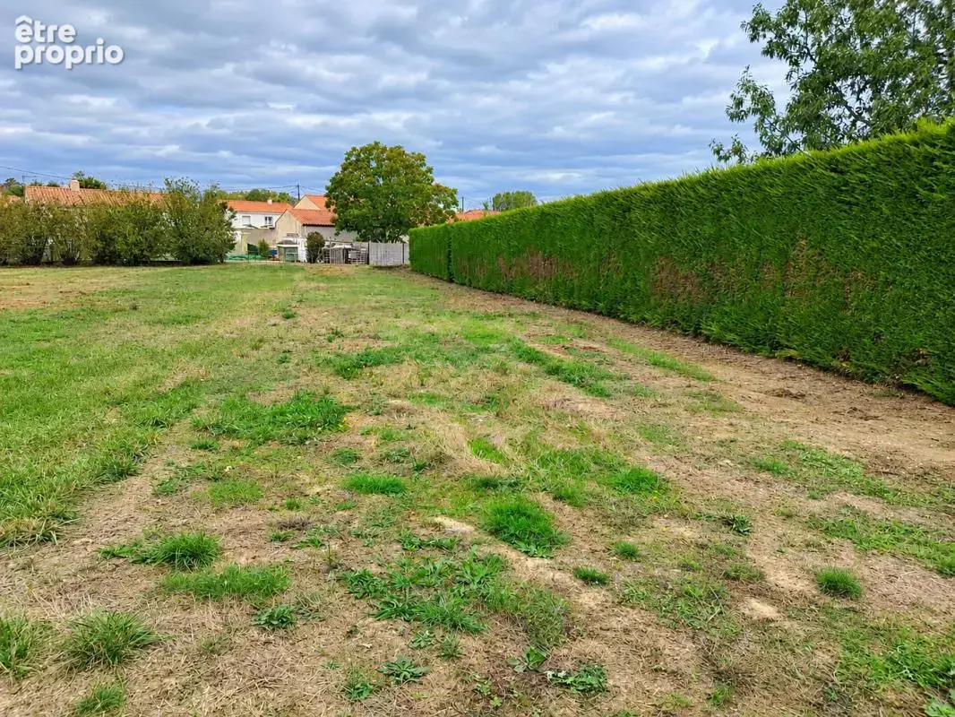 Terrain constructible 884m2 - photo 2