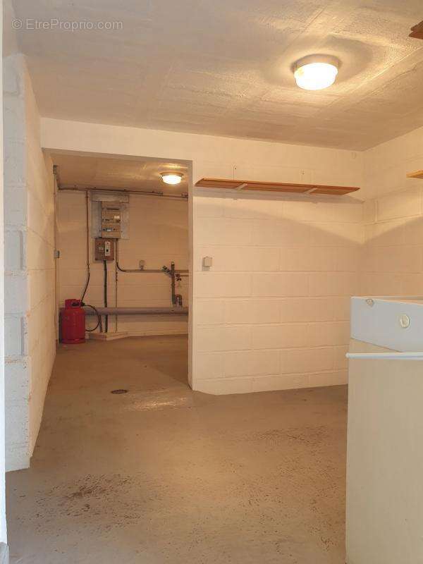 Maison à VILLEMANOCHE