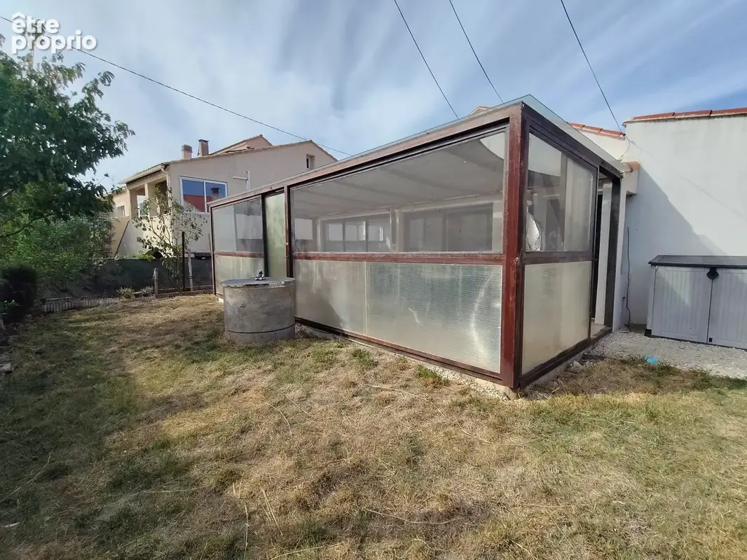 Villa de plain-pied T5 de 96 m² - Piscine - Garage - Jardin - Port-de-Bouc - photo 6