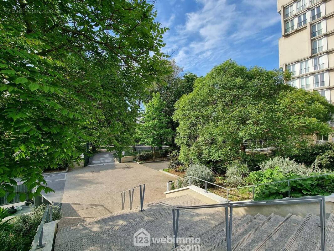 Appartement à CHOISY-LE-ROI