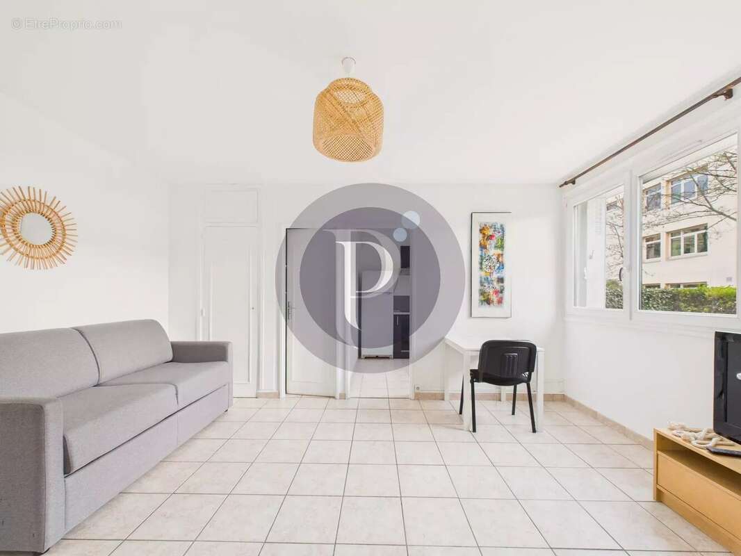 Appartement à LE PLESSIS-ROBINSON