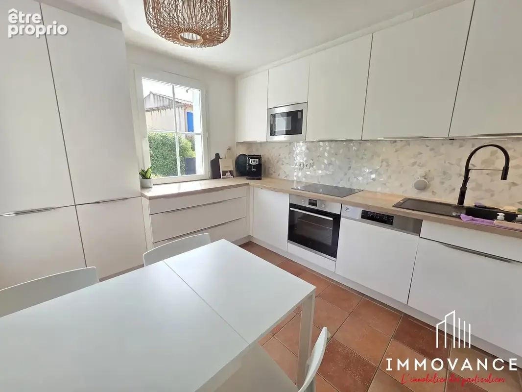 Maison 6 pièces 140 m² à vendre à Castries (34160) - photo 5