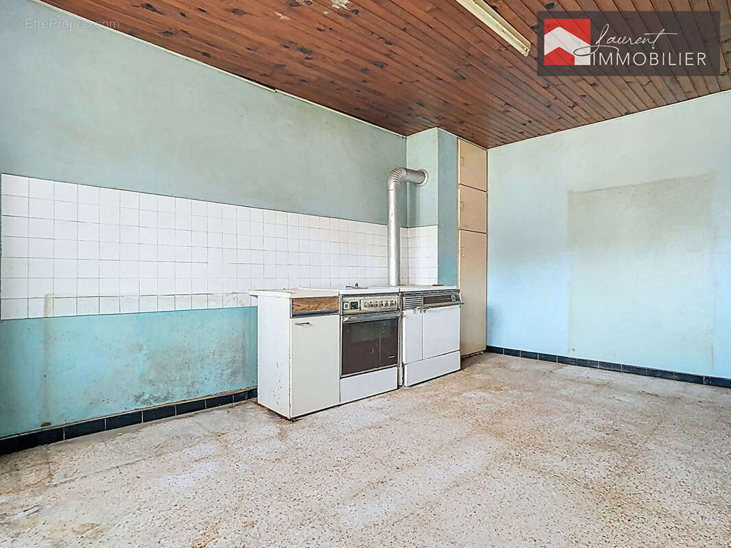 Maison à L'ABERGEMENT-DE-CUISERY