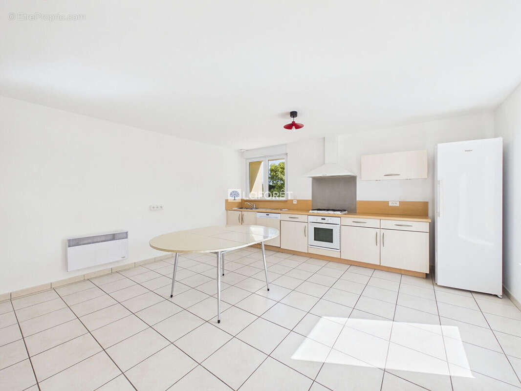 Maison à SAINT-EVARZEC