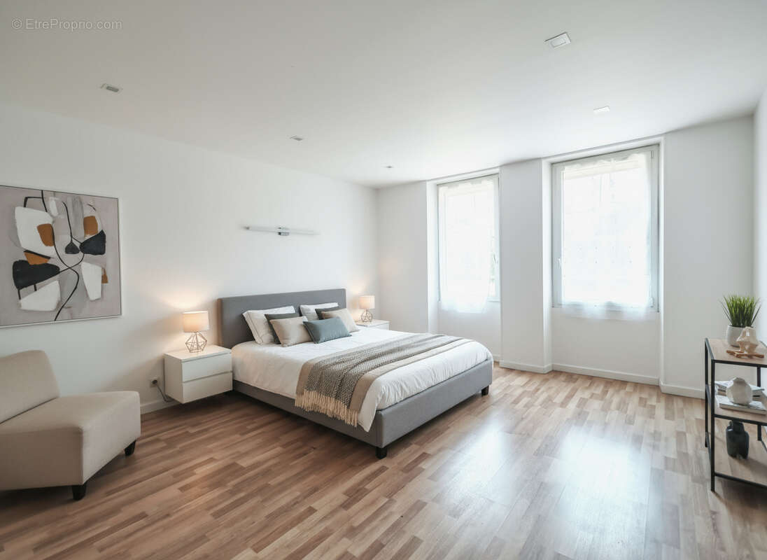 Maison à LA ROUXIERE