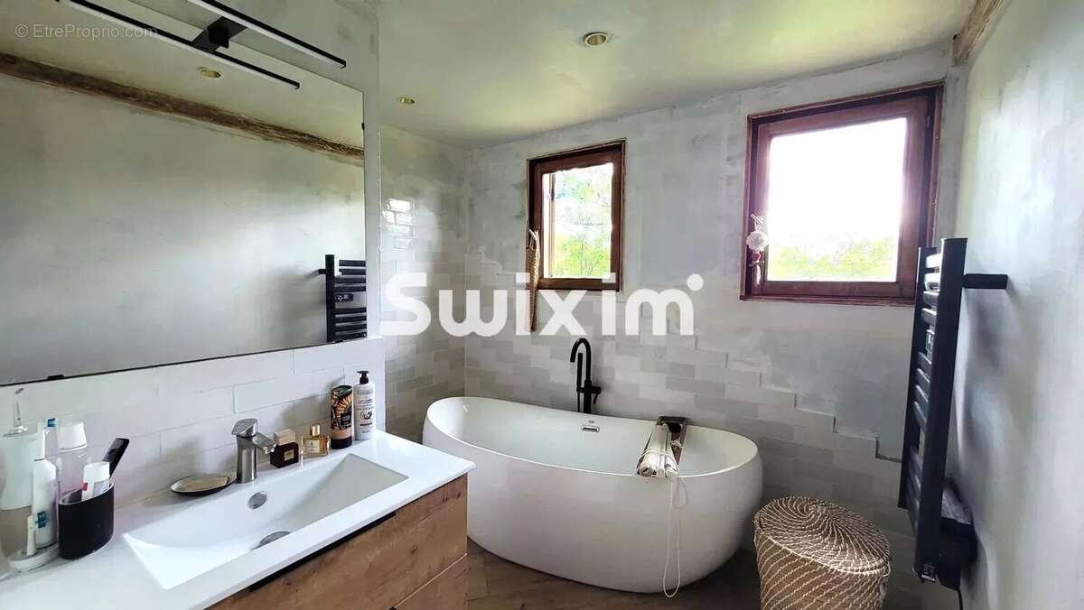 Maison 170 m² à Perrigny  - photo 6