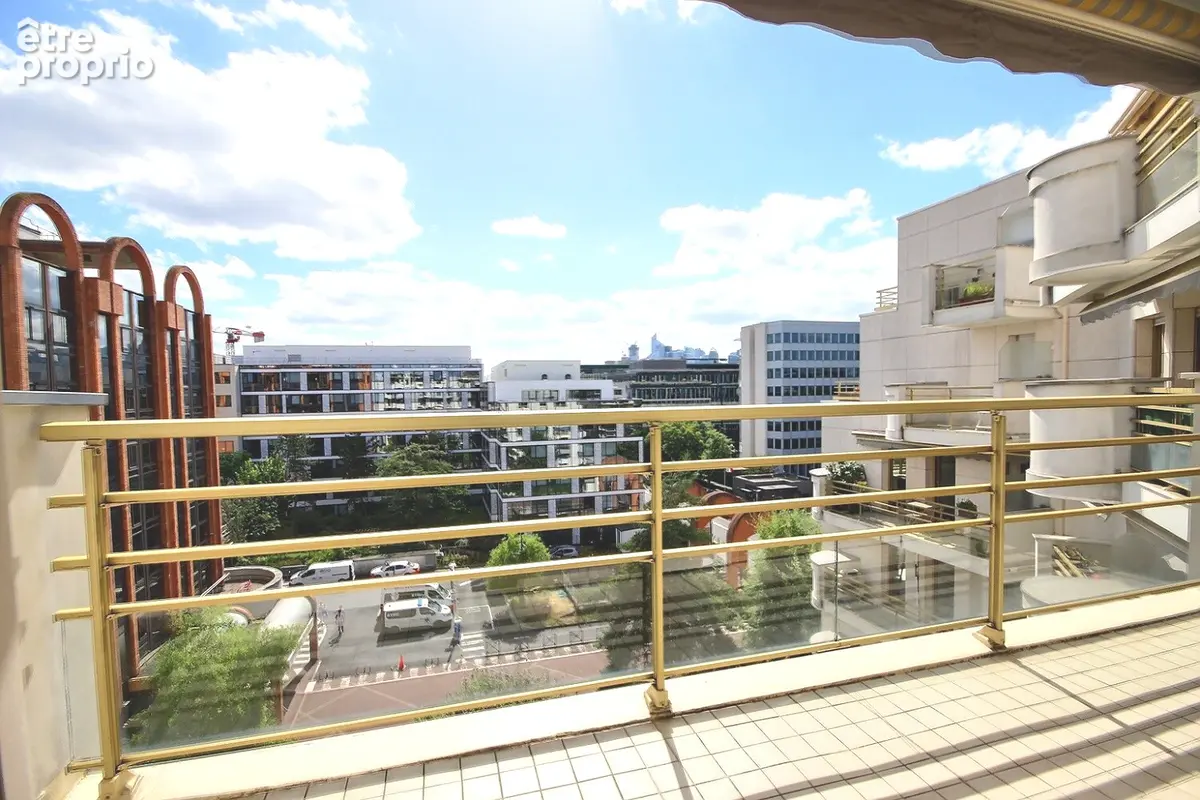 Résidence séniors, terrasses en étage élevé, plein soleil. - photo 4